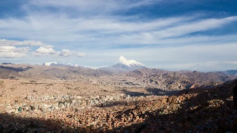 Timelapse - Clouds moving over La Paz Video stock 72643870