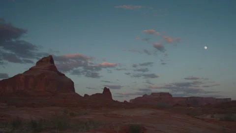 Timelapse of clouds over Boundary Butte near Lake Powell, UT in the early Stock Footage 322134902