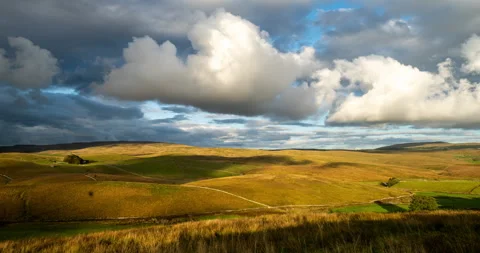 Timelapse of clouds over Ribblesdale Stock Footage 343935694