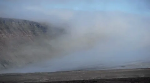 Timelapse clouds over volcanic ground and glacier in Iceland Vídeo Stock 30377284