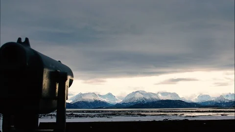 Timelapse of clouds rolling over mountains in Kachemak Bay, Alaska w telescope 動画素材 87566018