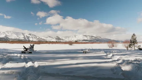 Timelapse of Clouds with Snowy Mountains in distance 4k 스톡 동영상 235637704