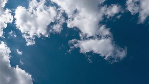 Timelapse of cloudscape - summer day 動画素材 154950360