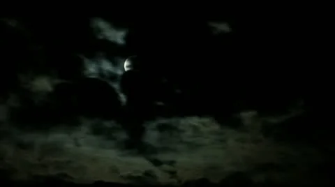 Timelapse cloudy moon Video stock 11606056