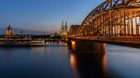 Timelapse Cologne Skyline // Köln Vidéo 92407639