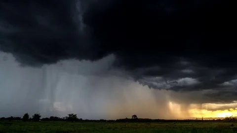 Timelapse colorful dramatic sky with cloud at sunset. Video stock 81511371