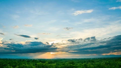 Timelapse colorful dramatic sky with cloud at sunset. Stock Footage 81557743