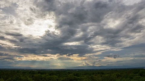 Timelapse colorful dramatic sky with cloud at sunst. Stock Footage 99483770