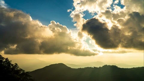 Timelapse colorful dramatic sky with cloud at sunset. Stock Footage 99816988
