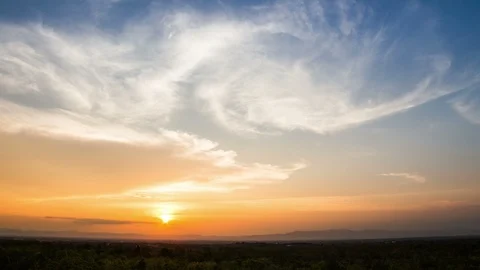 Timelapse colorful dramatic sky with cloud at sunset. Stock Footage 101727930
