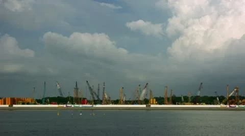Timelapse construction cranes Видео 11610557