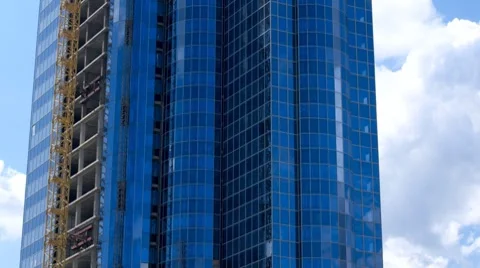 Timelapse of construction site of modern office building 動画素材 7732555