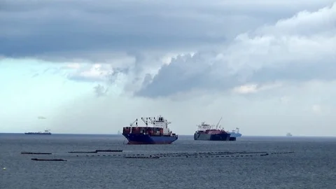 Timelapse of container ship anchored. Video stock 116689331