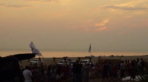 TimeLapse Crowd and weak cold Sunset Video stock 66328842