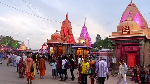 Timelapse crowd  outside temple, Kumbh Mela, Ujjain, India Stock Footage 84027661