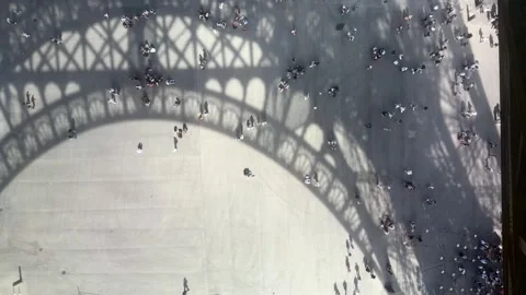TIMELAPSE | Crowded tourists visiting the Eiffel Tower in Paris, France Stock Footage 334312082