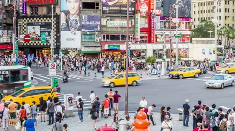 Timelapse of crowds at Ximending, panning timelapse Stock Footage 56438146
