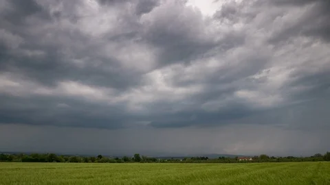 Timelapse - Dark clouds over the Taunus low mountain range Video stock 130105088