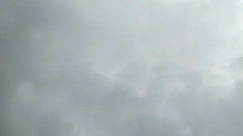 Timelapse of dark dramatic clouds that are about to rain 動画素材 295600645