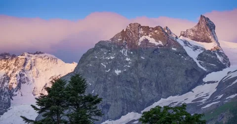 Timelapse of dawn in the Caucasus mountains Video stock 312575621