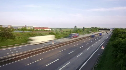 Timelapse of dense traffic on German highway Видео 89331309