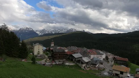 Timelapse Dosoledo 4K 스톡 동영상 154970614