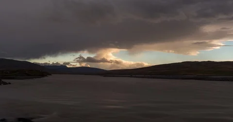 Timelapse of dramatic clouds in Iceland Video stock 105617673