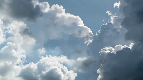 Timelapse of the dramatic dark storm sky and cloud with 4k resolution. Stock-Footage 205583756