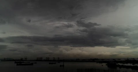 Timelapse dramatic Sunset sky range beautiful landscape dusk golden time Vídeos de archivo 275880042