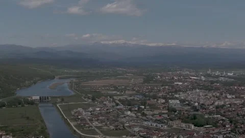 Timelapse drone flying over Targu Jiu 動画素材 260713542