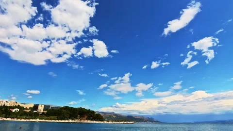 Timelapse dynamic zoom of coastal landscape with blue sky and Adriatic sea 스톡 동영상 316907462