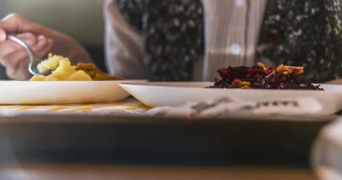 Timelapse of eating, mashed potatoes Stock-Footage 129603121