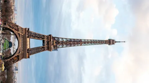 Timelapse of Eiffel Tower at sunset in Paris, France Stock Footage 231383432