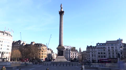 Timelapse of an empty Trafalgar Square during covid lockdown Stock Footage 142744517