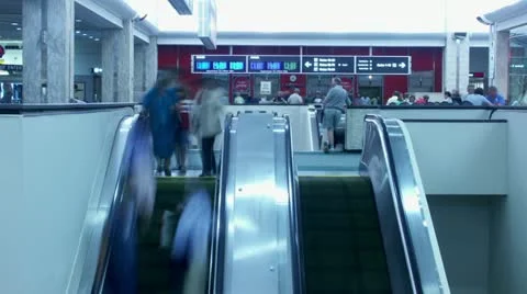 Timelapse escalator 動画素材 11555568