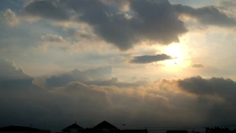 Timelapse of evening with dramatic sky Video stock 274205855