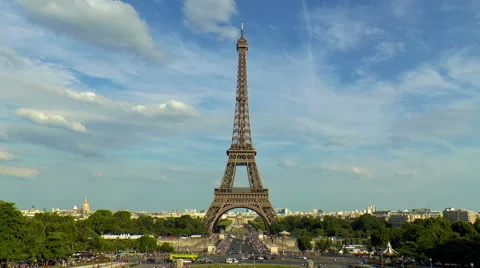 Timelapse famous Eiffel Tower seen from Trocadero square, Palais de Chaillot, Stock Footage 61251085