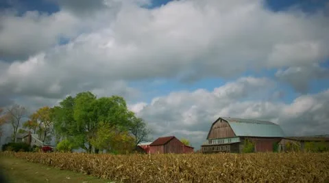 Timelapse farm barn 库存影片 11607860