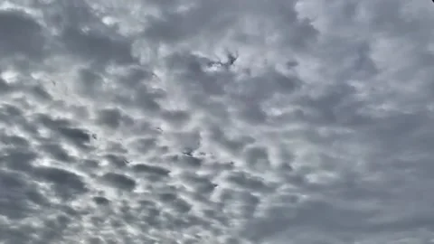 Timelapse fast moving cirrus clouds Stock Footage 164040691