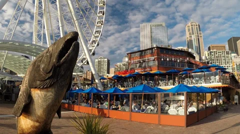 Timelapse of ferris wheel and seattle skyline Stock Footage 39562224