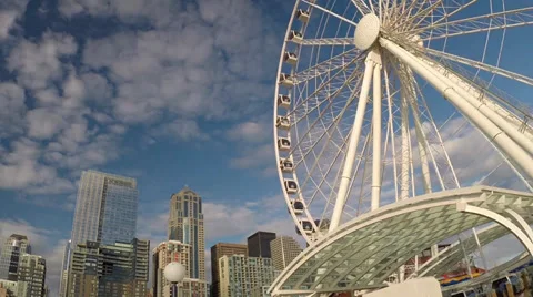 Timelapse of ferris wheel and seattle skyline Stock Footage 39562235