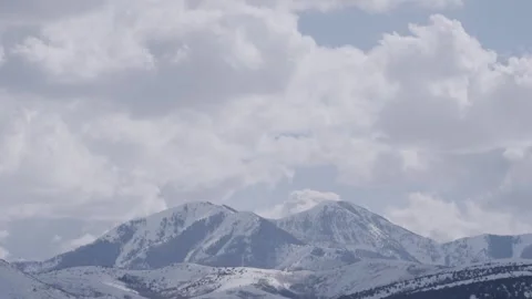 Timelapse of Flat Top Mountain in the Oquirrh Mountains Stock-Footage 242458418