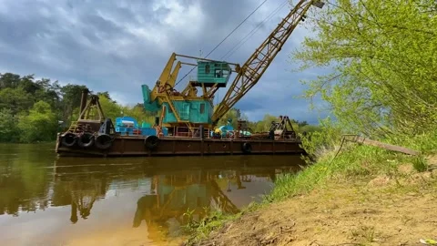 Timelapse of Floating dredger at work Stock Footage 155294557