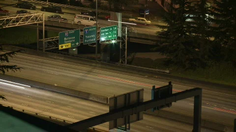 Timelapse Freeway night Stockbeeldmateriaal 685130