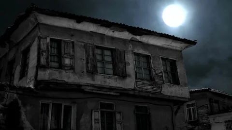 Timelapse full moon over spooky house Stock Footage 33827956