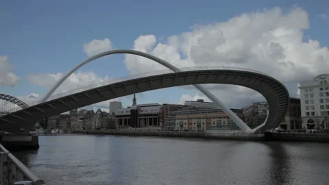 Timelapse Gateshead Millenium Bridge moving up and down Stock Footage 159129545