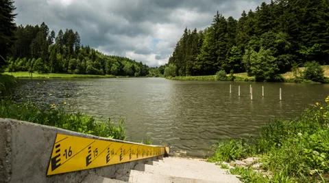 Timelapse of Hagerwaldsee Video stock 39016416