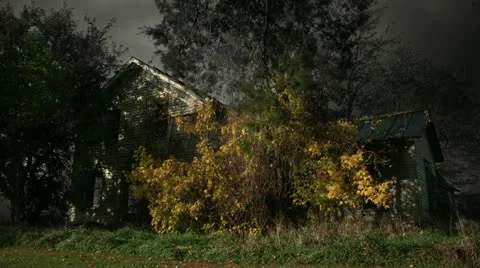 Timelapse haunted house Vídeos de archivo 11607990