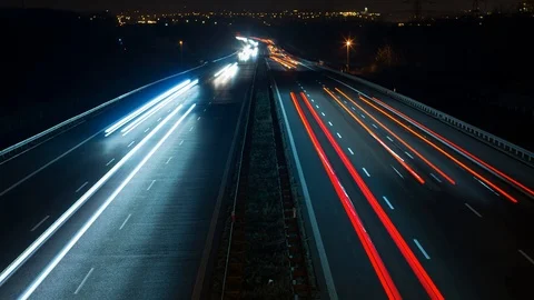Timelapse highway traffic in the night 库存影片 103094979