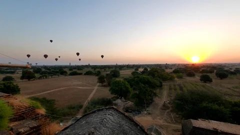 Timelapse of hot air ballons over bagan pagoda sunrise landscape Stock Footage 74940317
